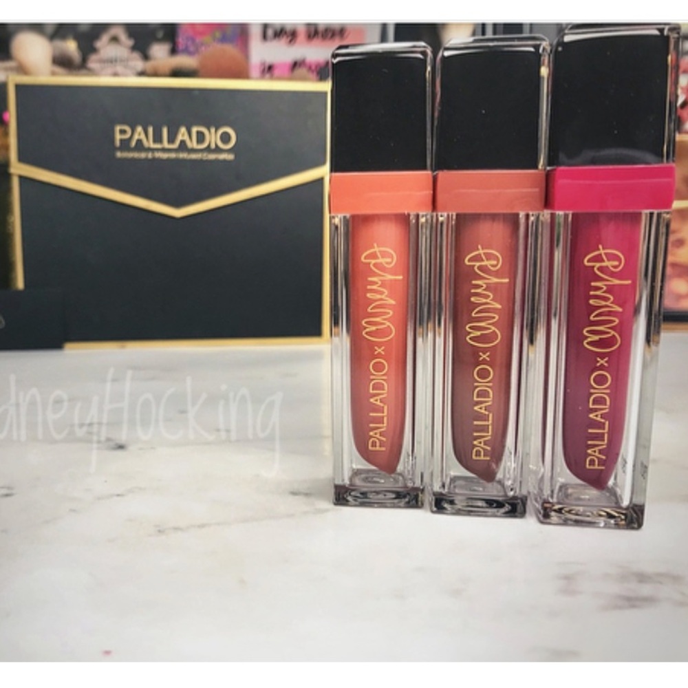 Limited Edition: PR Set Casey Holmes Collection 💄